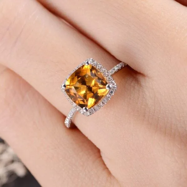 Cushion Cut Halo Ring