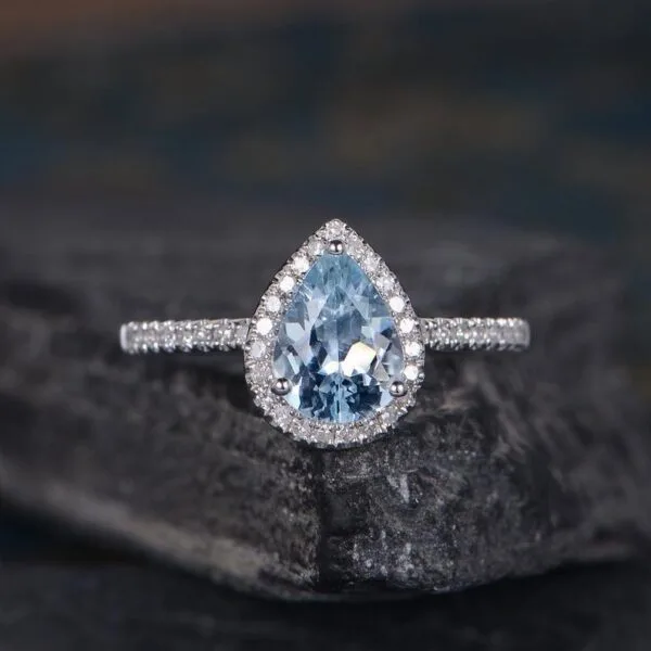 Pear Cut Halo Ring