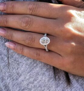 Oval Halo Engagement Ring