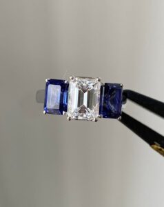 Emerald Cut Wedding Ring