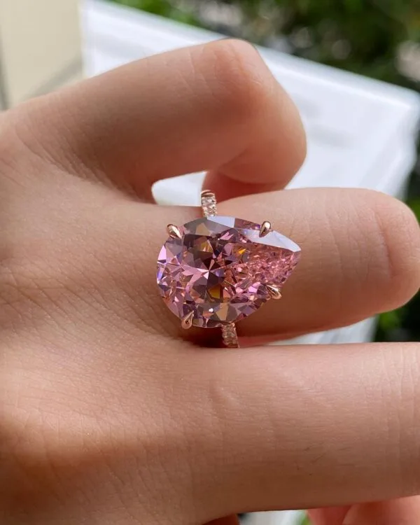 Pear Solitaire Wedding Ring