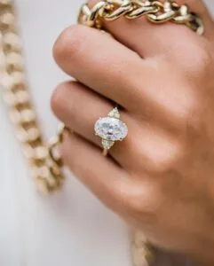 Oval Solitaire Engagement Ring