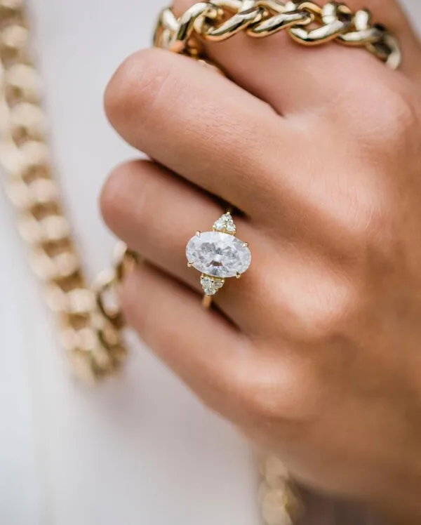 Oval Solitaire Engagement Ring