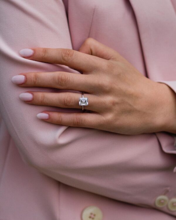 Simple 2.55Ct White Emerald Cut Solitaire Best Birthday Gift Ring For Her - Image 5