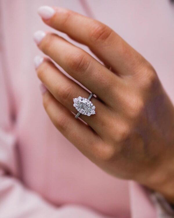 2.8Ct White Oval Cut Halo Wedding Bride Ring | Promise Anniversary Ring For Women - Image 2