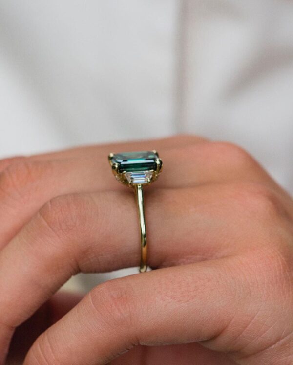 Pretty 2.90Ct Green Emerald Cut Three Stone Party Wear Ring | Best Gift For Women - Image 3