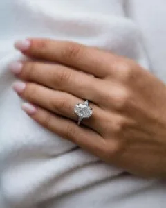 Oval solitaire proposal ring