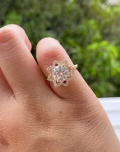 Round Cut Solitaire Ring