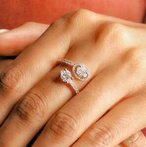 Oval Solitaire Bypass Ring