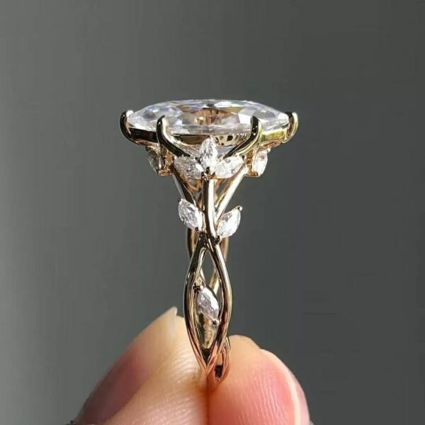 2.8Ct White Marquise Cut Solitaire Beautiful Engagement Proposal Ring For Fiancee - Image 4