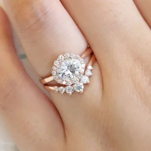 Oval Halo Ring Set