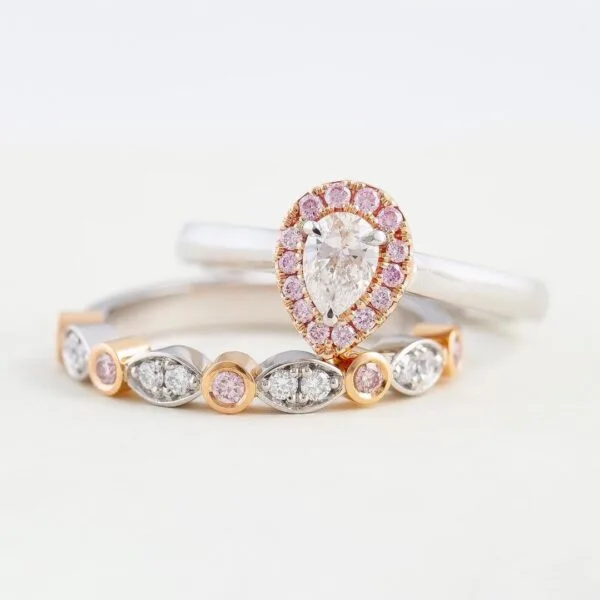 Pear Halo Ring Set
