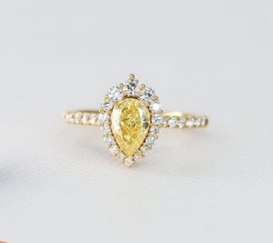 Pear Halo Wedding Ring