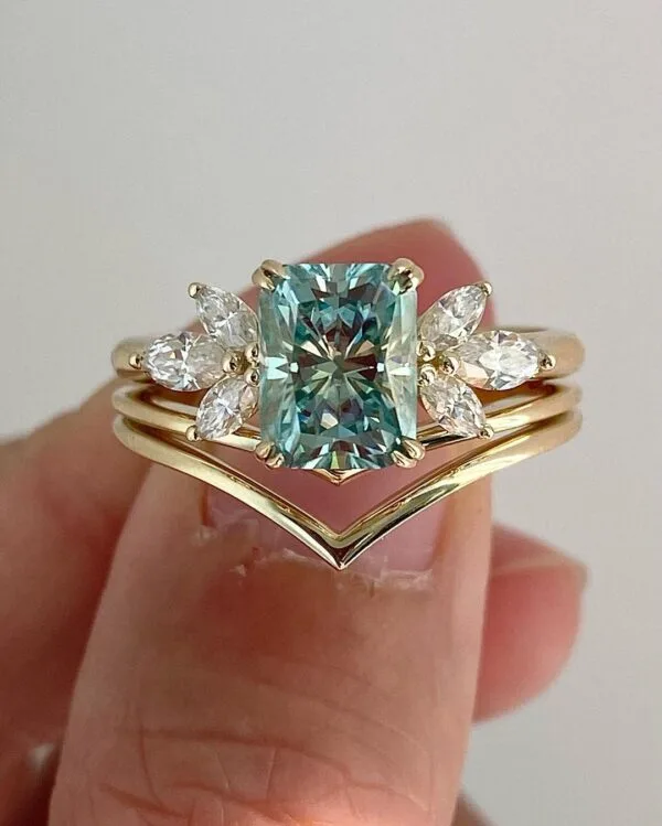 Radiant Solitaire Ring Set