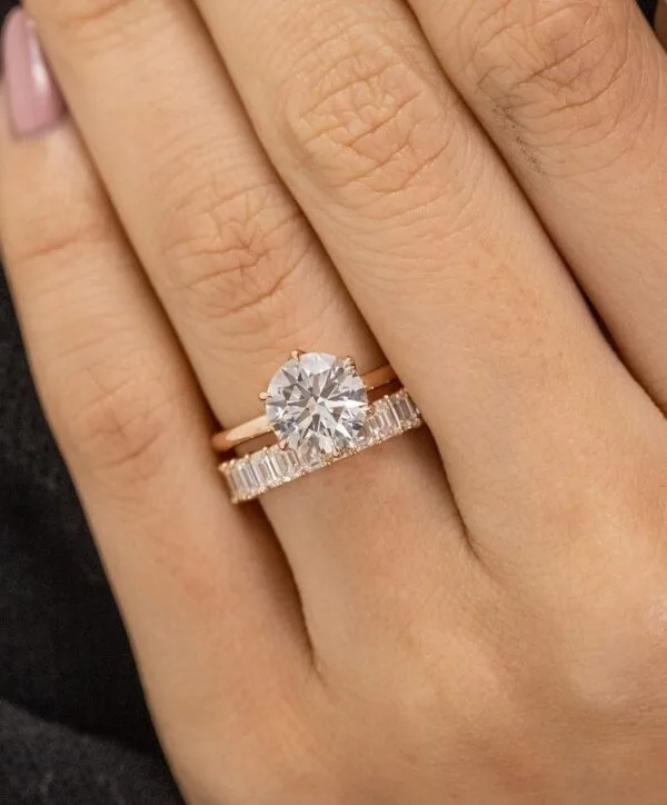 Round Solitaire Ring Set