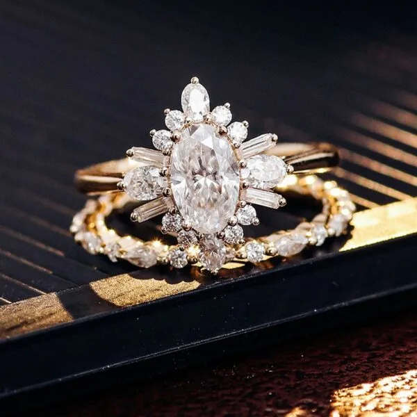 Oval Wedding Ring Set