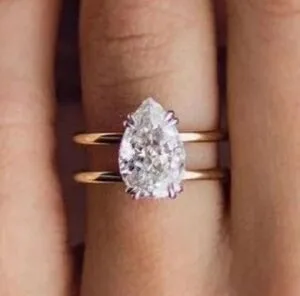 Pear Solitaire Engagement Ring