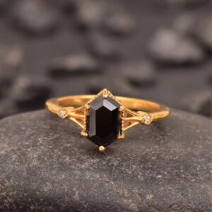 Hexagon Solitaire Wedding Ring