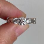 Round Three Stone Ring