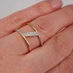 Round Pave Promise Band