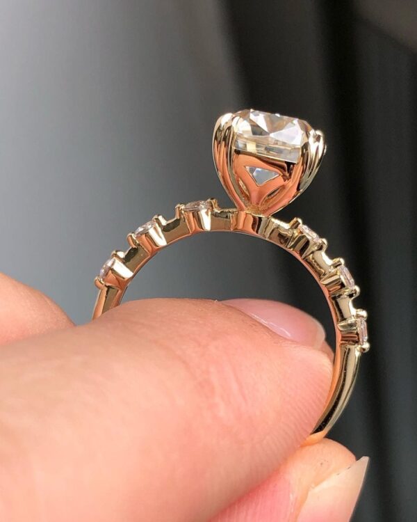 Beautiful 3Ct White Cushion Cut Solitaire Prefect Wedding Promise Ring For Bridal - Image 4