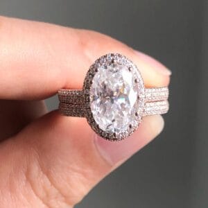 Oval Halo Ring Set