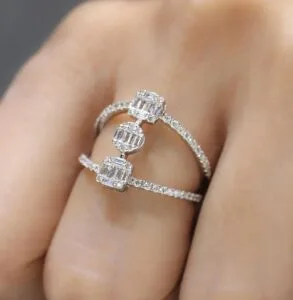 Baguette Solitaire Wedding Ring