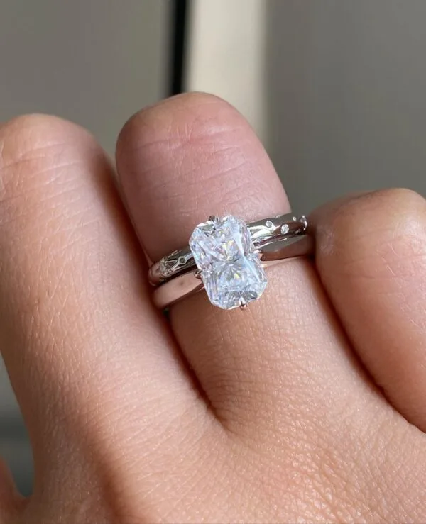 Radiant Solitaire Ring Set