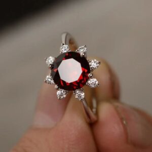 Round Solitaire Engagement Ring
