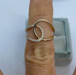 Round Cut Pave Ring