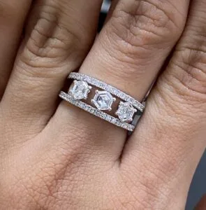 Hexagon Solitaire Anniversary Ring