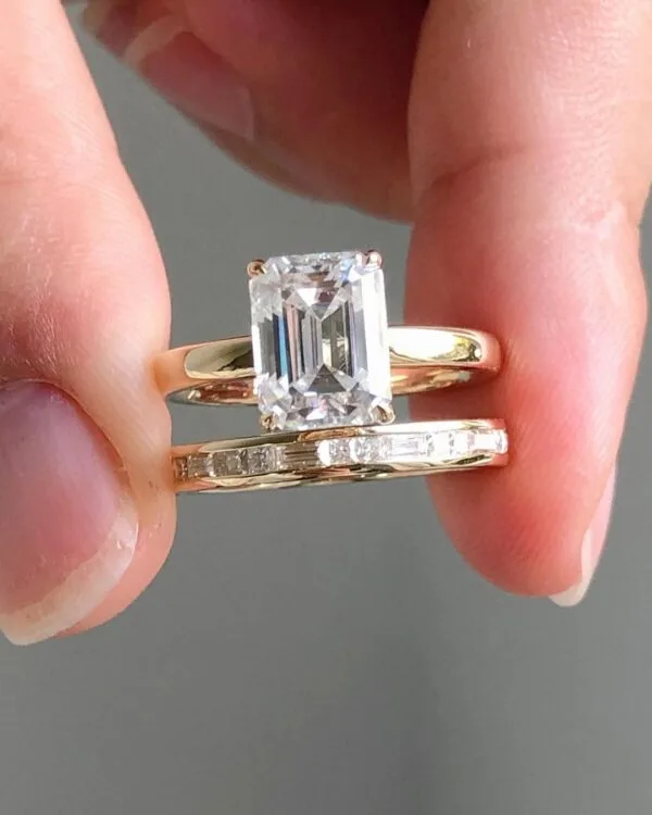 Emerald Wedding Ring Set