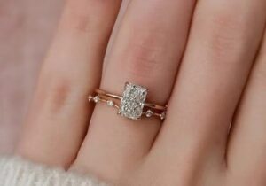 Radiant Solitaire Ring Set