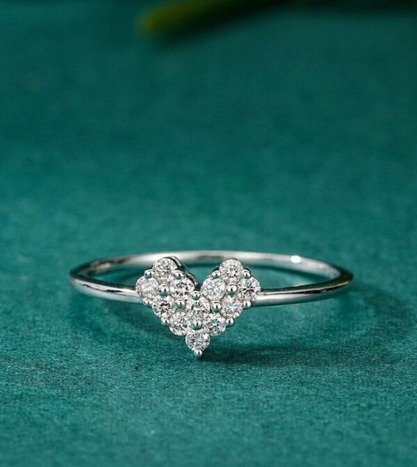 Round Cluster Promise Ring