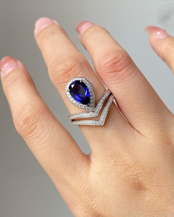 Pear Halo Wedding Ring