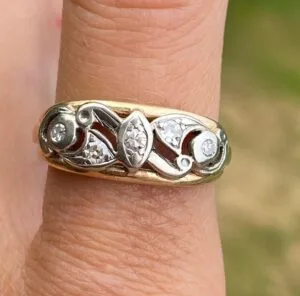 White Round Bezel Ring