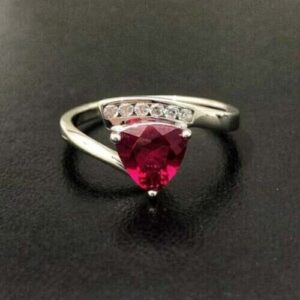 Trillion Solitaire Promise Ring
