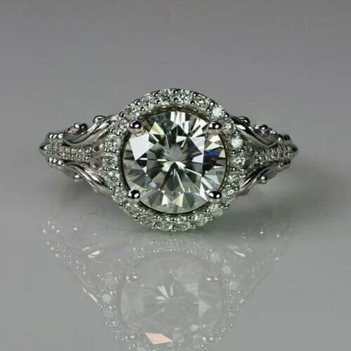Round Halo Engagement Ring