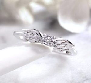 Fancy 2Ct White Round Cut Solitaire Anniversary Gift Ring | Party Wear Ring For Her