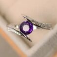 Round Cut Wedding Ring