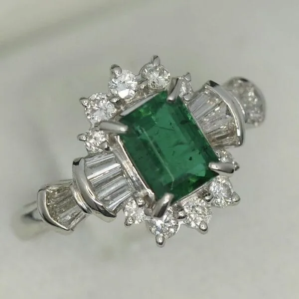 Emerald Solitaire Proposal Ring