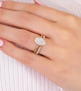 White Oval Ring Set