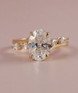 Oval Engagement Proposal Ring