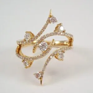 Round Cut Wedding Ring