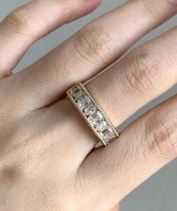 Pear and Emerald Band