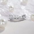 White Round Cut Band