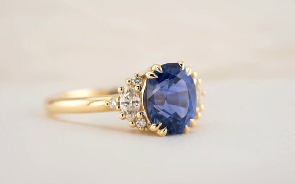 2.60Ct Blue Oval Sapphire Solitaire Engagement Ring with Accent Stones | Double Claw Prong Designer Ring for Her