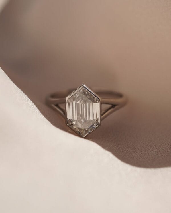 1.80Ct White Hexagon Cut Bezel Set Ring | Split Shank Modern Birthday Gift Jewelry For Women