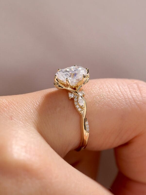 Elegant 1.80Ct White Oval Cut Solitaire Ring | Birthday Gift & Everyday Wear Jewelry For Women