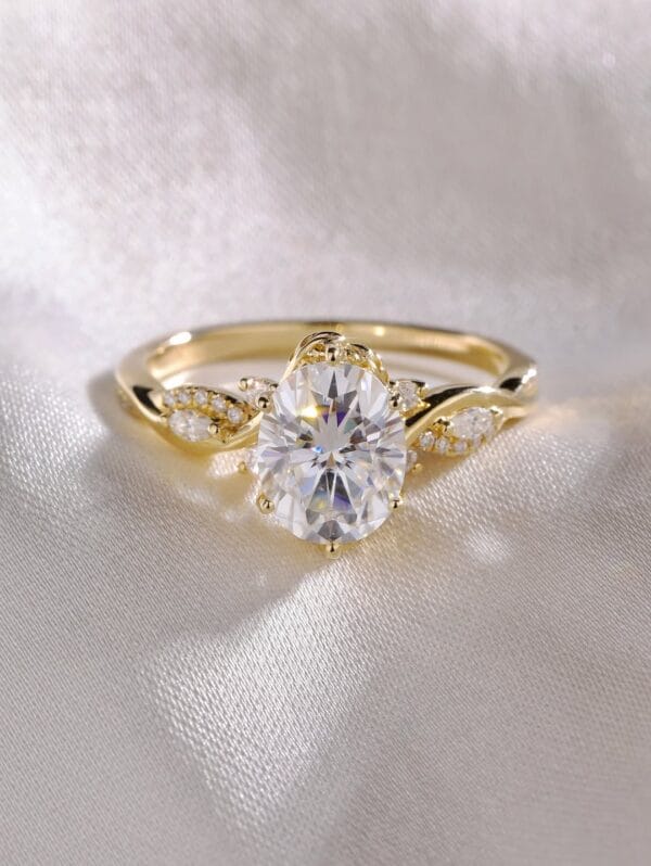 Elegant 1.80Ct White Oval Cut Solitaire Ring | Birthday Gift & Everyday Wear Jewelry For Women